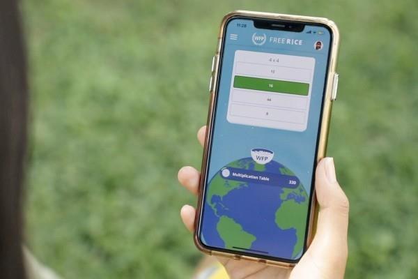 Freerice est un jeu de quiz qui peut soulager la faim dans le monde sur votre téléphone portable