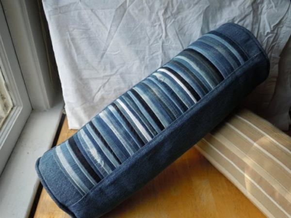 Jeans taies d'oreiller vêtements rouleaux coussins