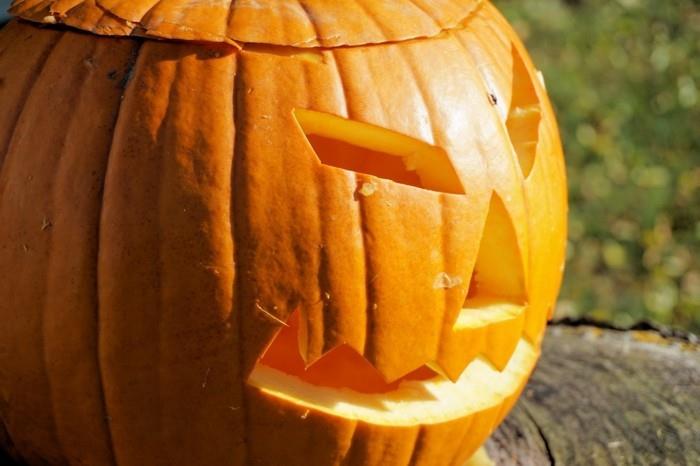 modèle de sculpture de citrouille d'idées d'artisanat d'halloween