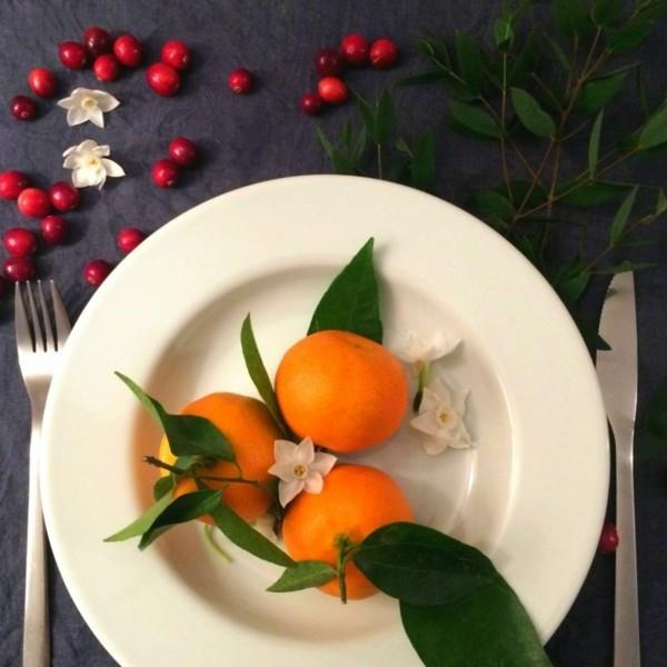 assiette avec des idées de noël orange